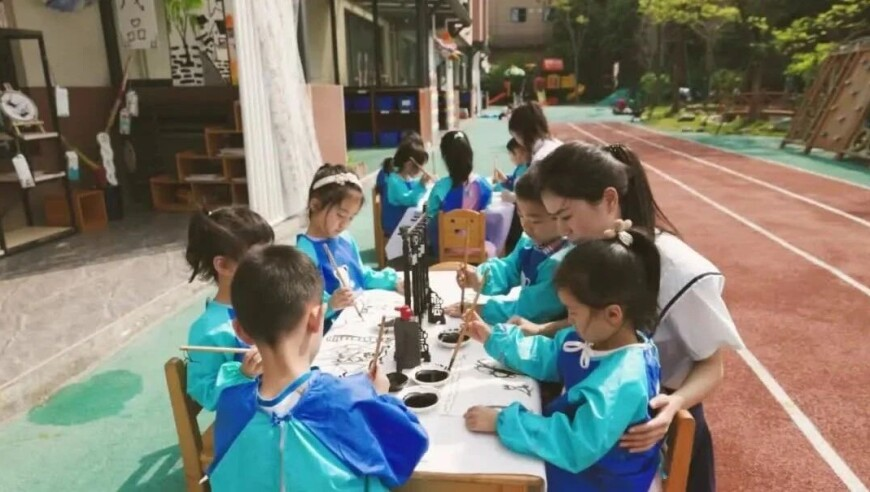 我曾遇到咖啡店打工的金赛纶,澳门摇钱树论坛欢迎你,收益成语分析落实_破例版V12.48